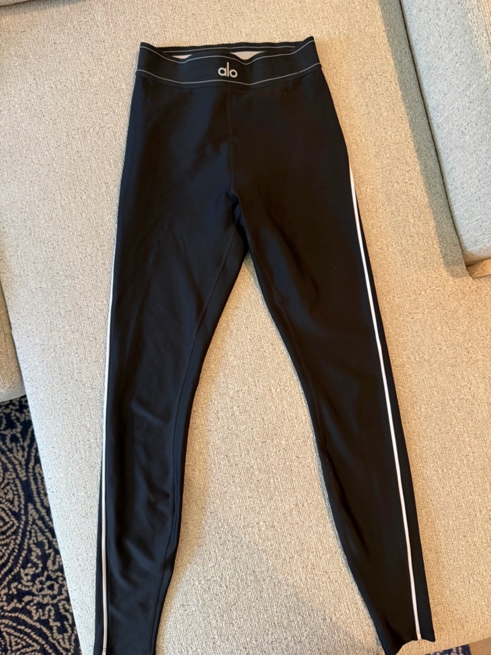 ALO AirLift High waisted Leggings